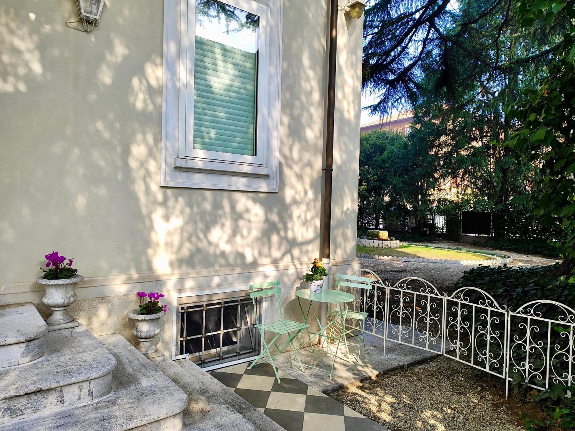 Casa Valli Reggio Emilia Luaran gambar