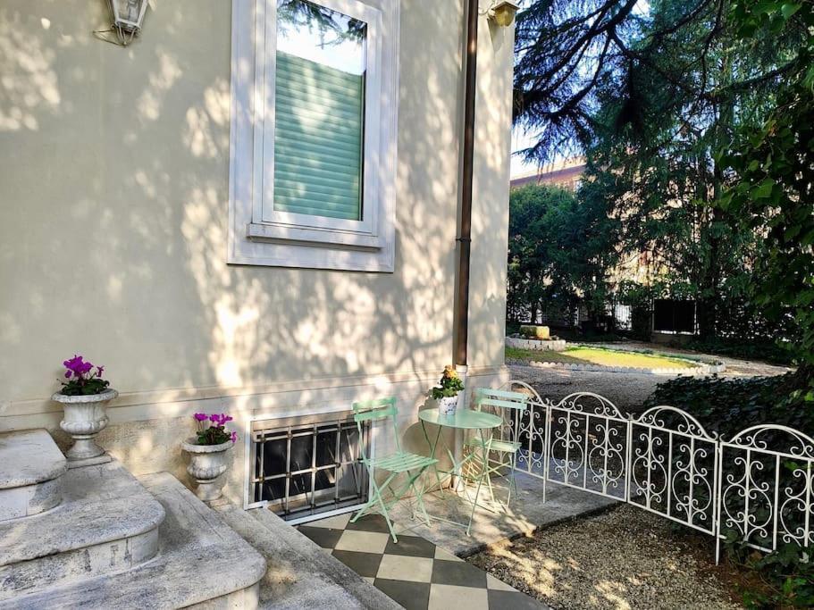 Casa Valli Reggio Emilia Luaran gambar