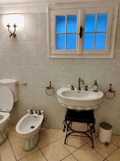 Casa Valli Reggio Emilia Luaran gambar