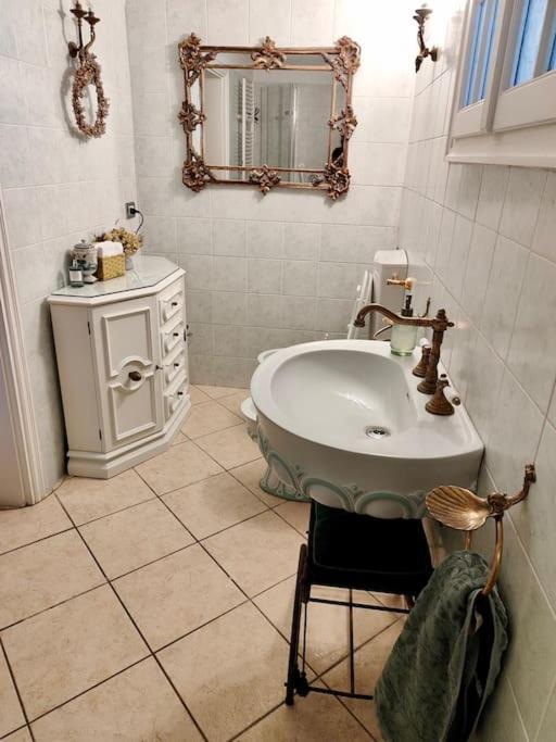Casa Valli Reggio Emilia Luaran gambar